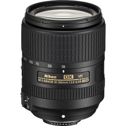 NIKON 18-300mm F/3.5-6.3G ED AF-S DX VR - 4 ANNI DI GAR. IN ITALIA