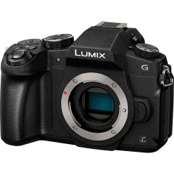 PANASONIC Lumix DMC-G80 - Solo Corpo - 4 ANNI DI GARANZIA