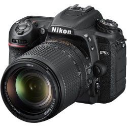 NIKON D7500 + 18-140mm VR - 2 ANNI DI GARANZIA IN ITALIA