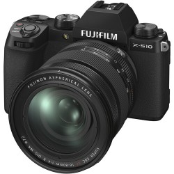 FUJIFILM X-S10 + 15-45mm f/3.5-5.6 XC OIS PZ - 4 Anni di Garanzia in Italia